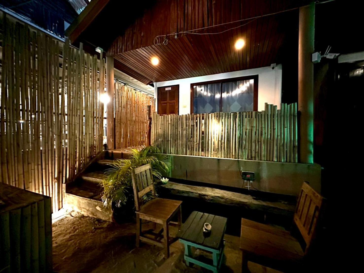 The Wave Haad Rin Hostel Exterior photo